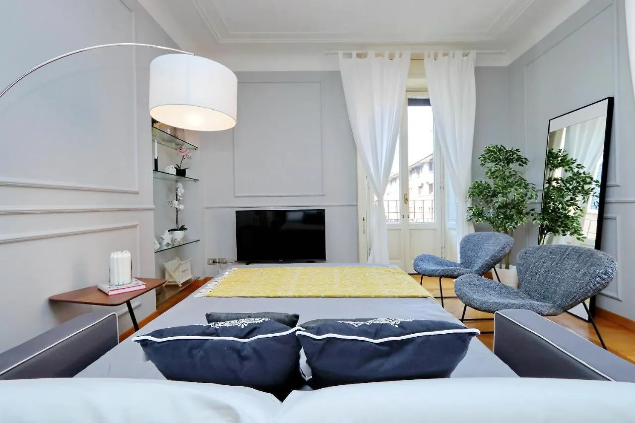Ferienwohnung Altido Austere Elegance Mailand Apartment