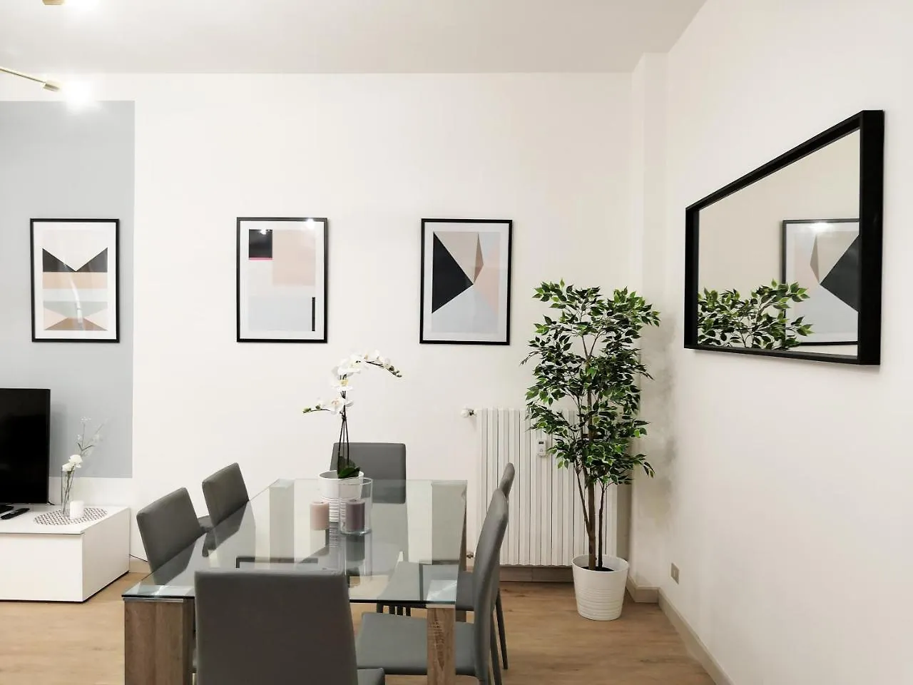 Ferienwohnung Altido Austere Elegance Mailand Italien